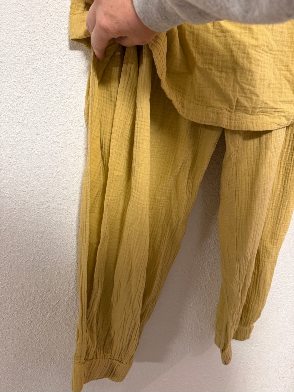 Paper Lace Sleeveless Two-Piece Set in Mustard Yellow cotton summer - Picture 4 of 7